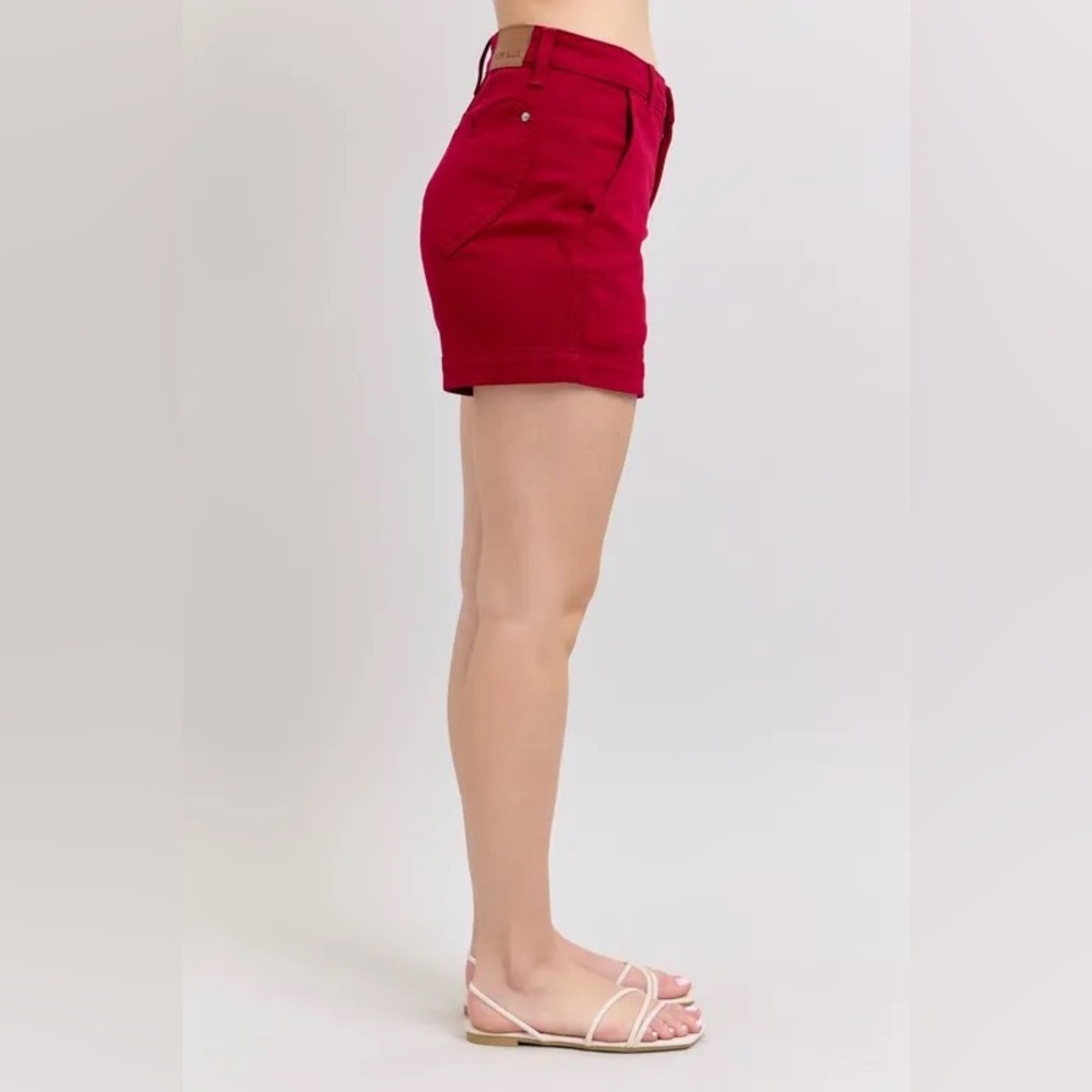 NEW Judy Blue Heart Pocket Denim Shorts - Picture 4 of 5